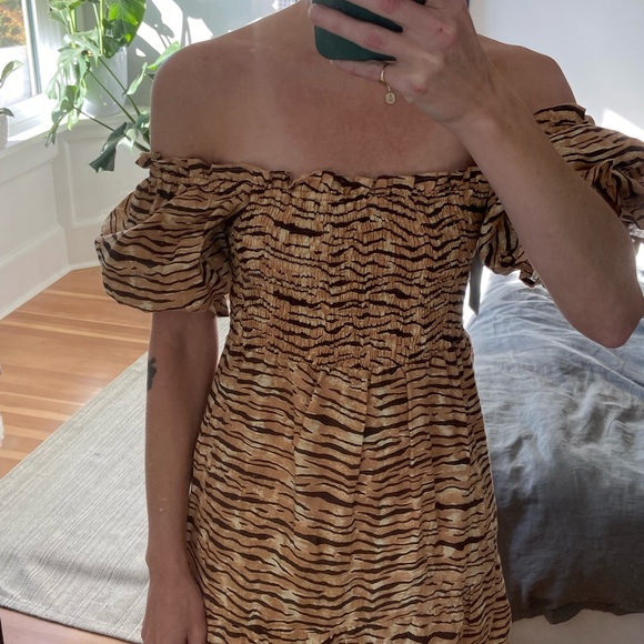 Faithful the Brand 100% linen midi dress - Picture 2 of 8